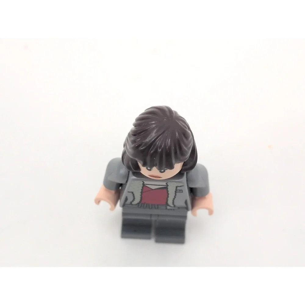 LEGO Star Wars Rare Minifigure Qi'ra SW0916 Misprint with Yoda Back Print